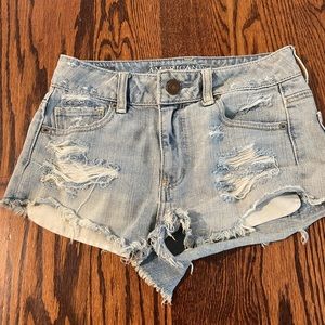 American Eagle high waisted light wash cut off denim shorts